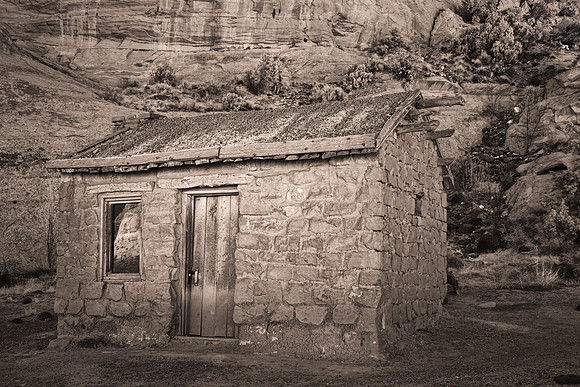 Gifford House Infrared 4297