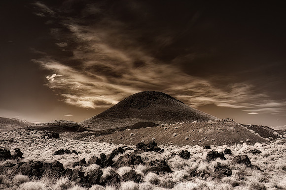 Fossil Falls Hill Infrared 2560
